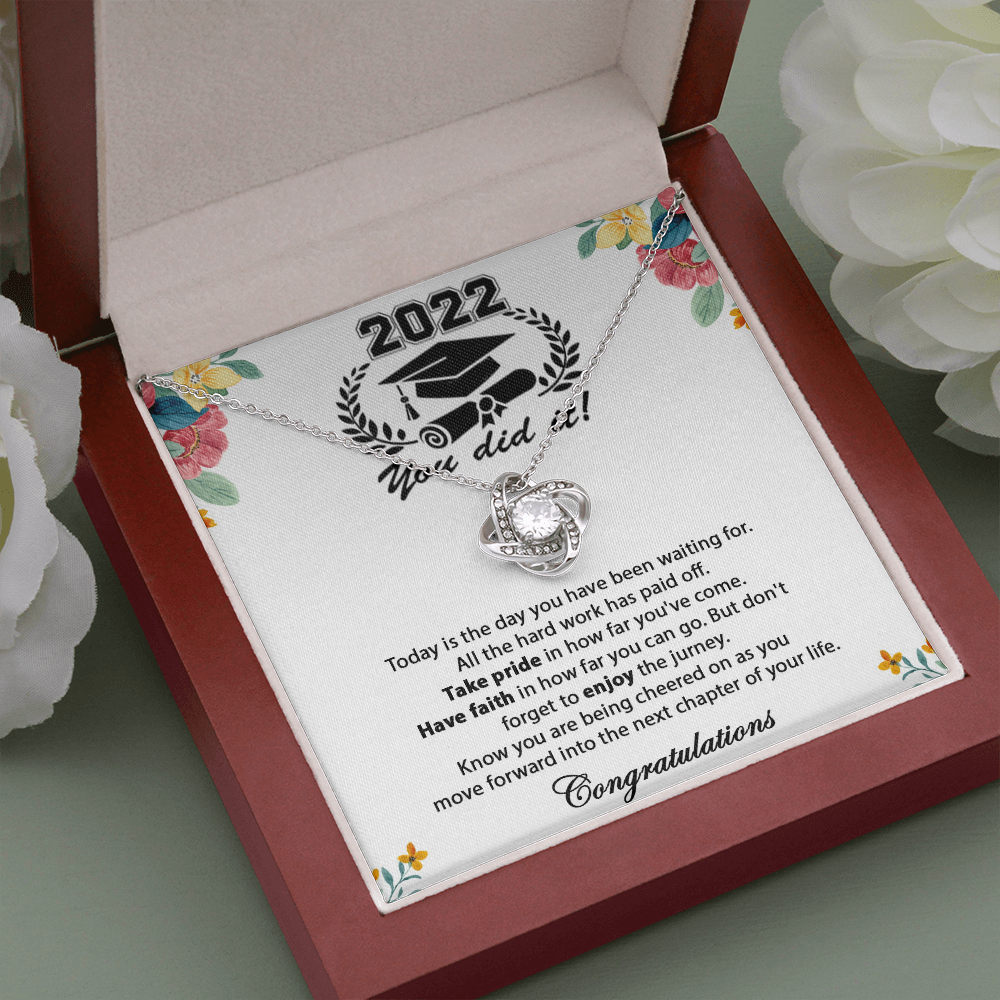 Graduation 2022 -  Love Knot Necklace